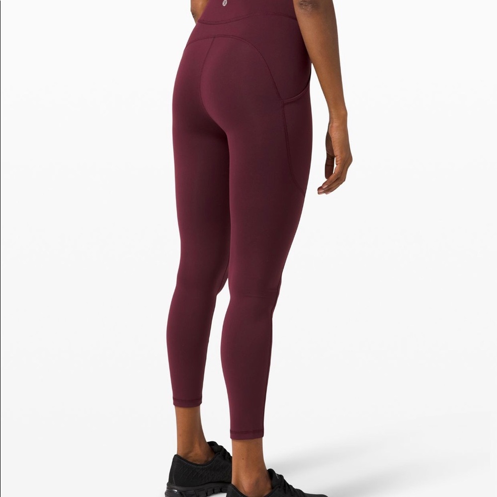 Invigorate High Rise Tight 25” size 10 cassis